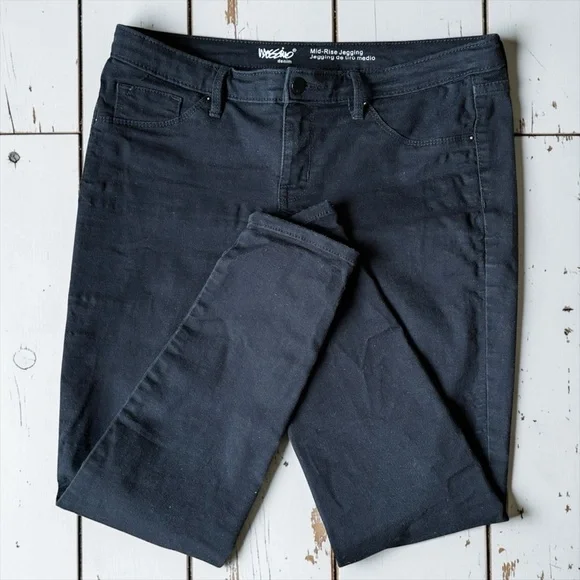 Mossimo Mid Rise Black Jegging Jeans Women Size 10 Short Super Stretch Skinny - Picture 8 of 10